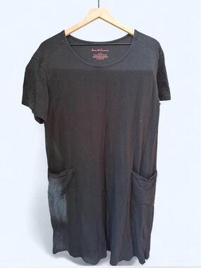 Hanna Andersson Black Short-Sleeve Midi Pocket Dress